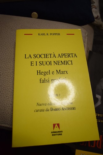 Società aperta i - i, suoi
